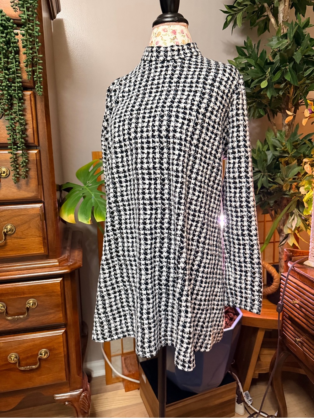 tyler böe Houndstooth Knit Mock Neck Shift Dress / Tunic XL - Faux Leather Cuffs